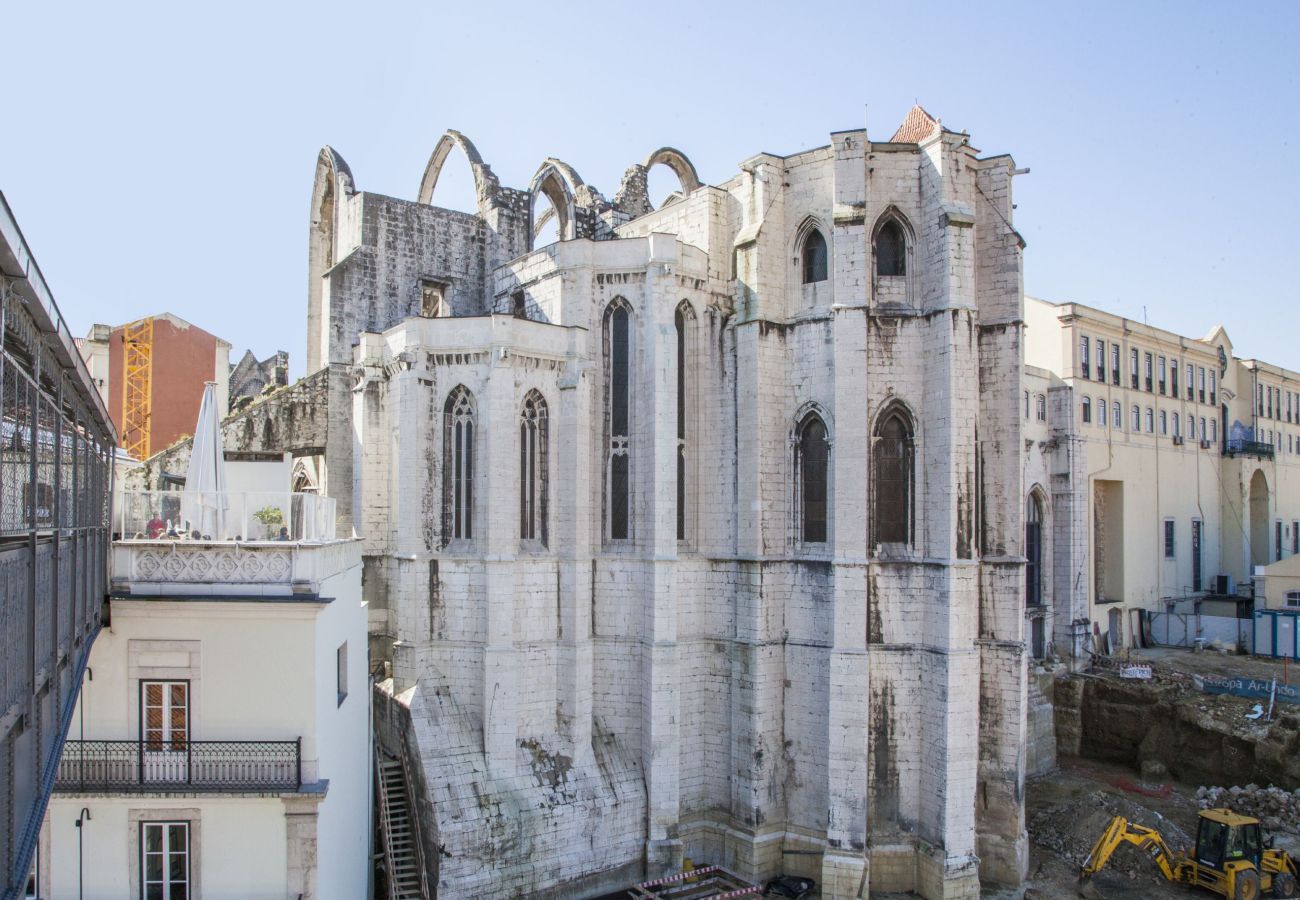 Apartamento em Lisboa - Carmo Chiado