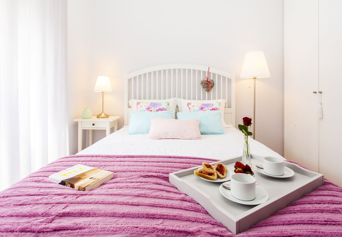 Apartment in Lisbon - Calado E