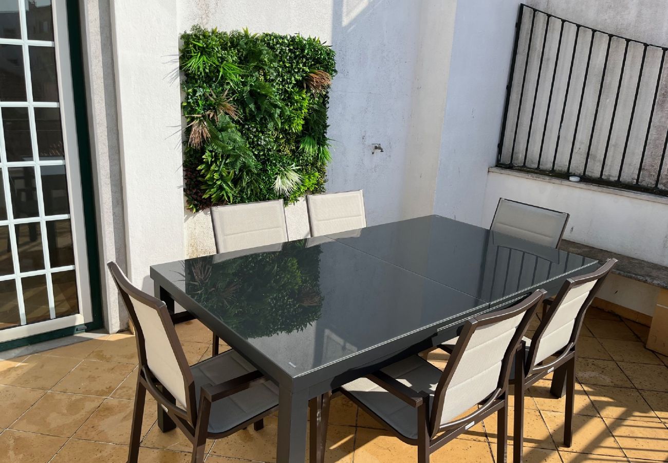 Apartment in Cascais - Gomes Freire Terrace