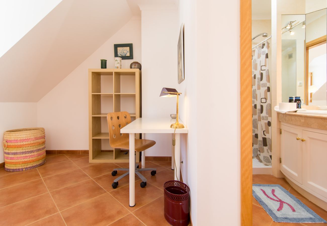 Apartment in Cascais - Gomes Freire Terrace